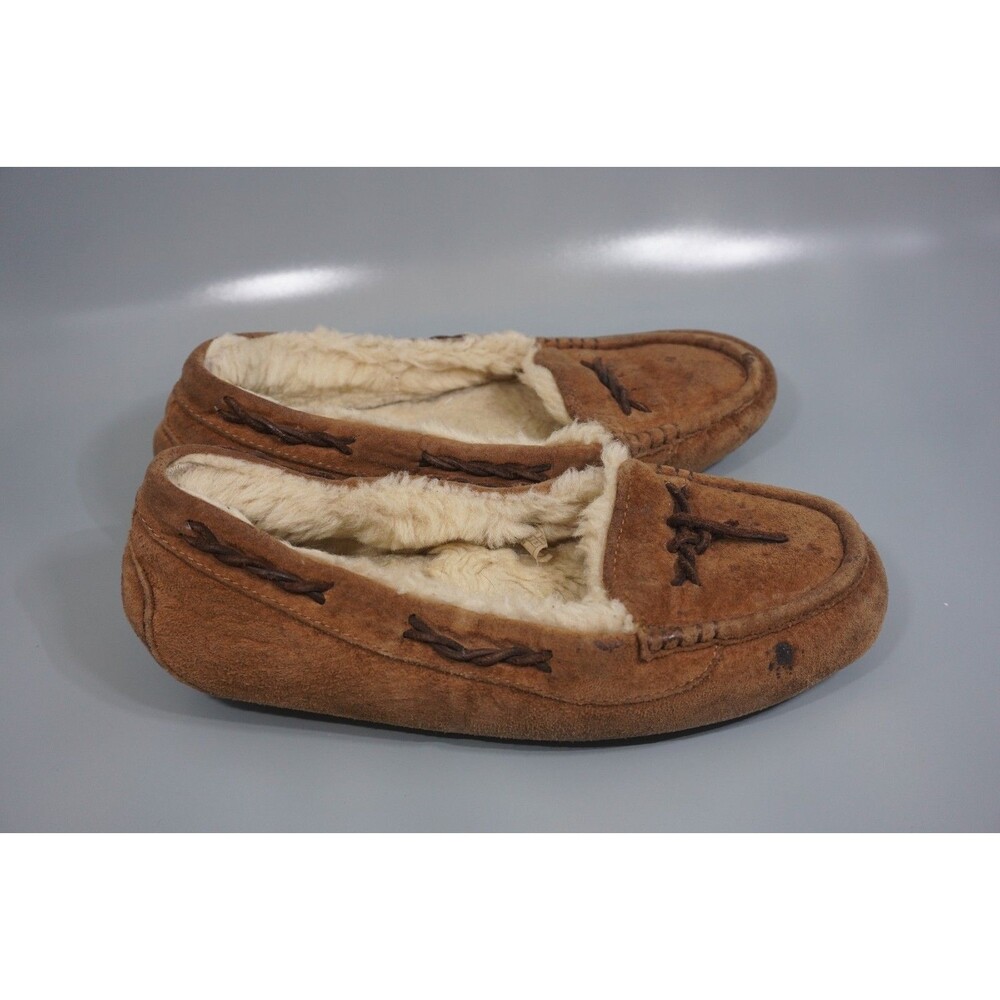 UGG Australia Brett Women's US Sz 8 Slippers Suede Brown Moccasin